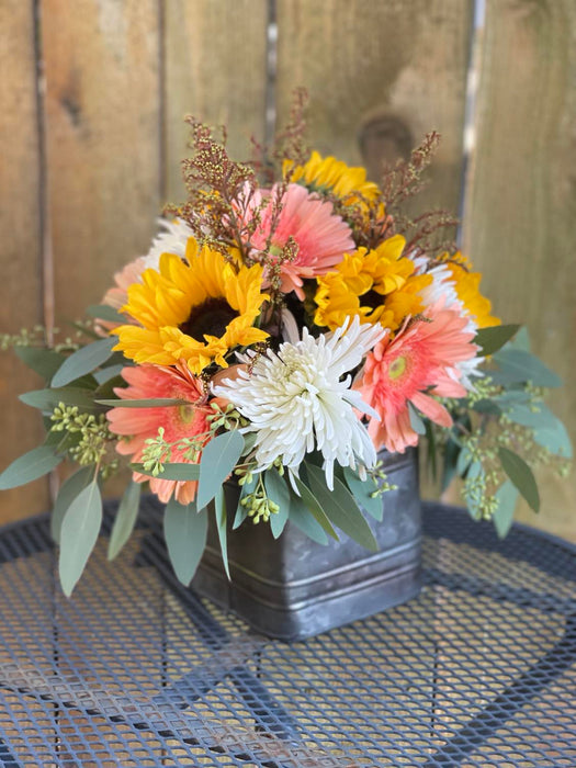 Farmhouse Floral Centerpiece Set of 4- Fresh Flowers
