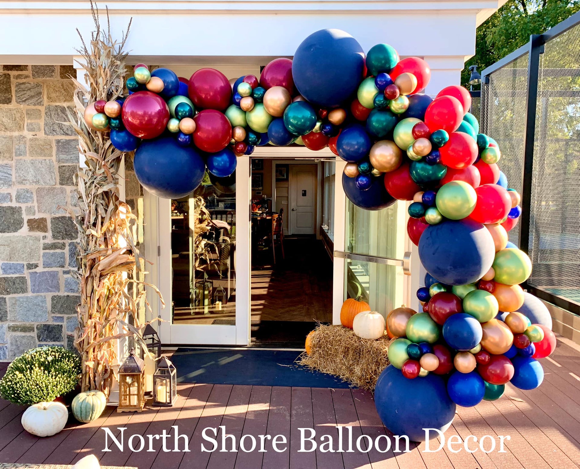 Custom Balloon Arch Designs in Chicago