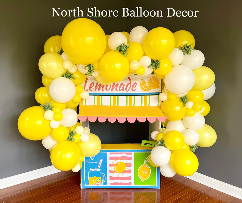Lemonade Stand Organic Garland & Greenery