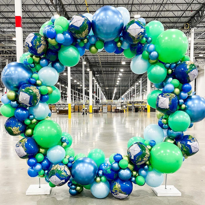 Global Earth Day Organic Photo-Op Wreath