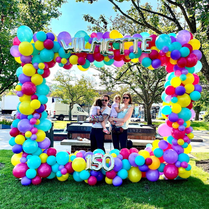 Athletic Event Photo-Op, Classic Balloon Arch & Organic Puffs