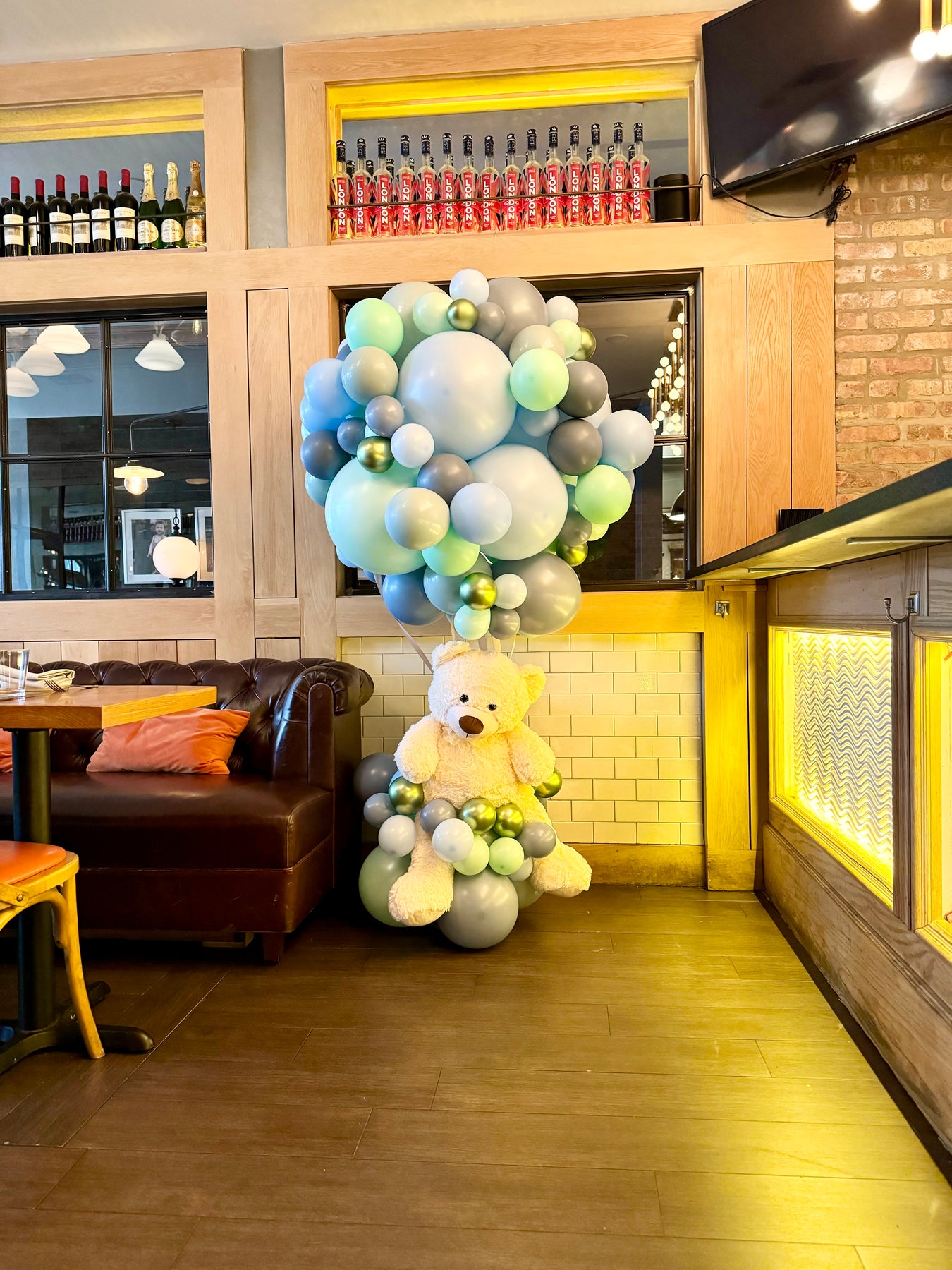 Balloon Displays, Scenes & Sculpture