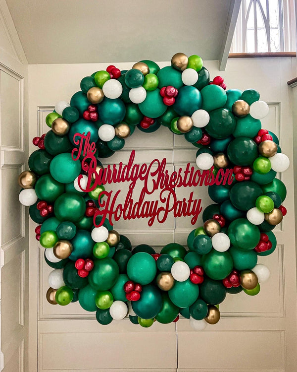Holiday Wreath Photo Op Frame