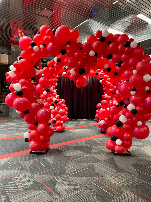 Valentines Photo Op Balloon Arch Heart Frame Tunnel