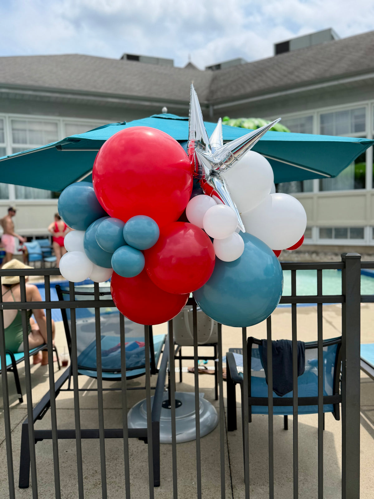 Fence Puff Patriotic