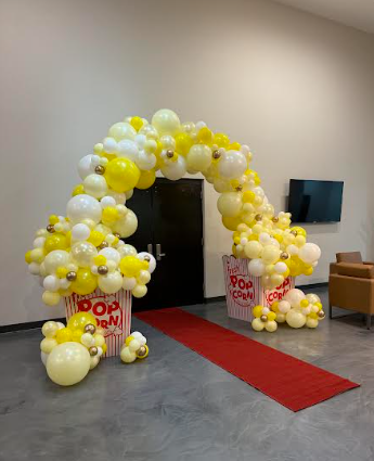 Carnival Balloon Decor