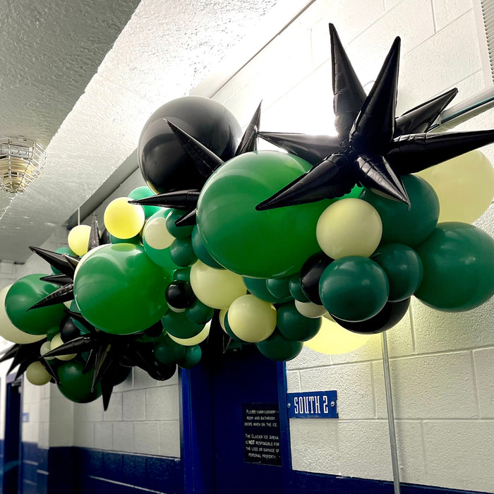 Team Colors Locker Room Helium Tassels, Wreath, Garland